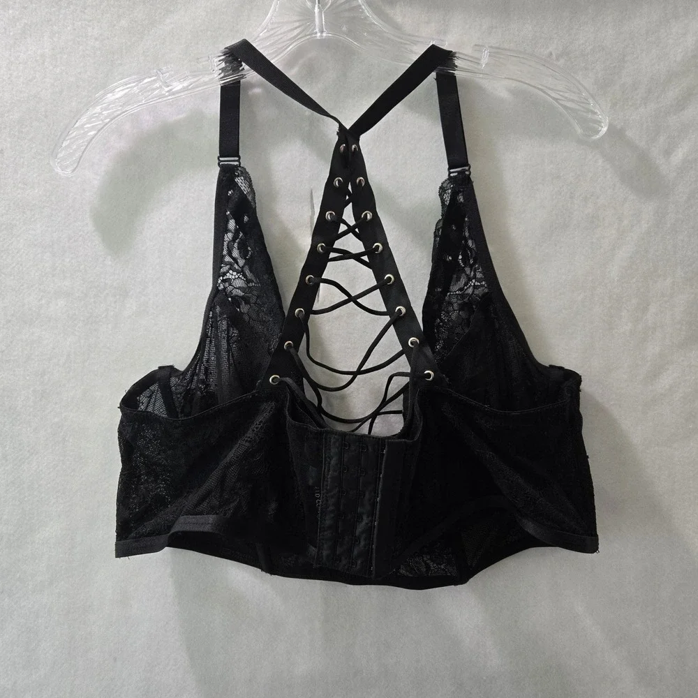 NWT Torrid Bralette Size 2 Black Lace Up Racerback Underwire Longline Goth #1084 - Picture 5 of 6